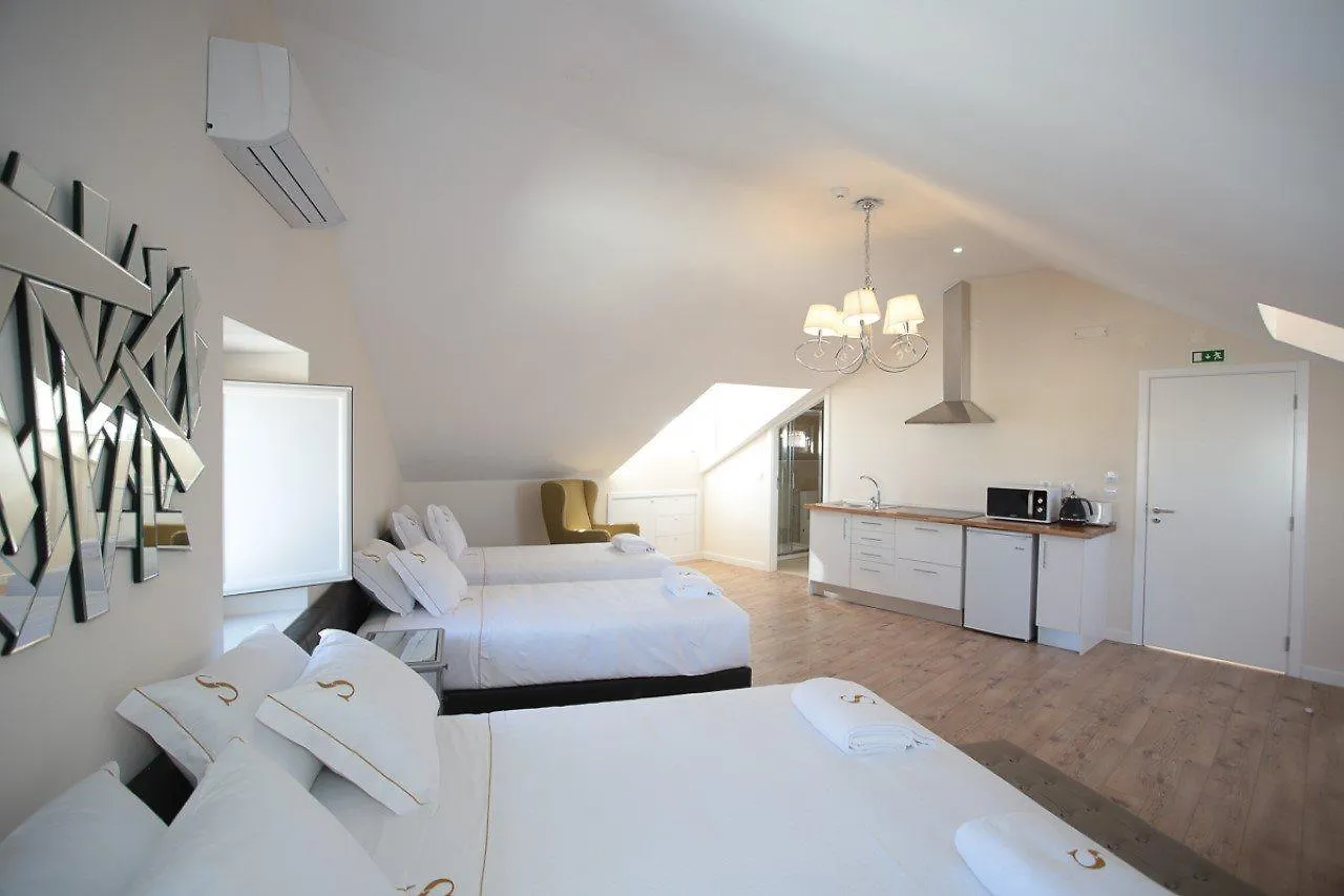 Bed & Breakfast Suites Guest House Cascais